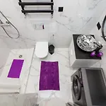 Pop Art Flat Near Opera-self Check-in & Netflix Апартаменты